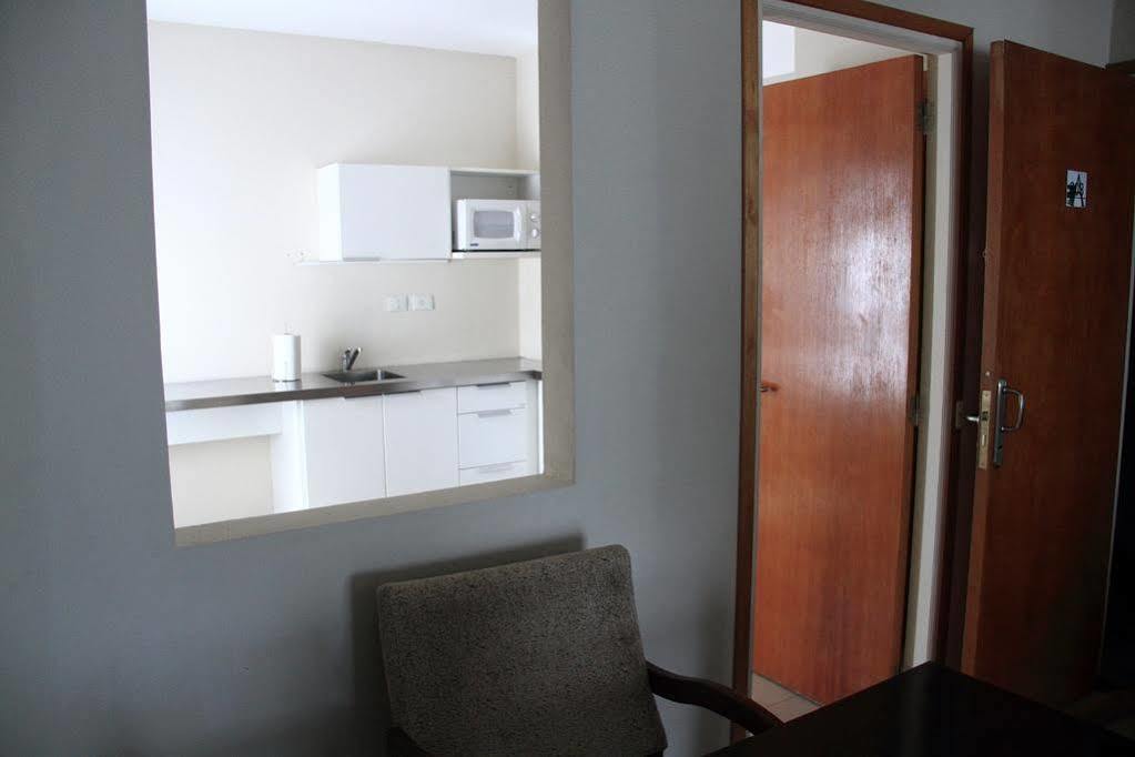 De Los Arroyos Apart Hotel San Nicolás de los Arroyos Екстериор снимка